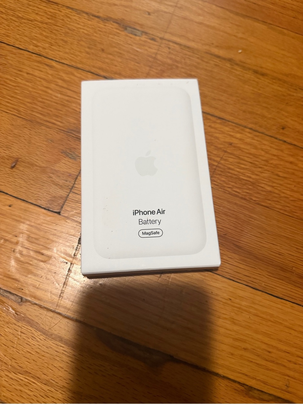 Apple iPhone Air MagSafe Battery Pack - White